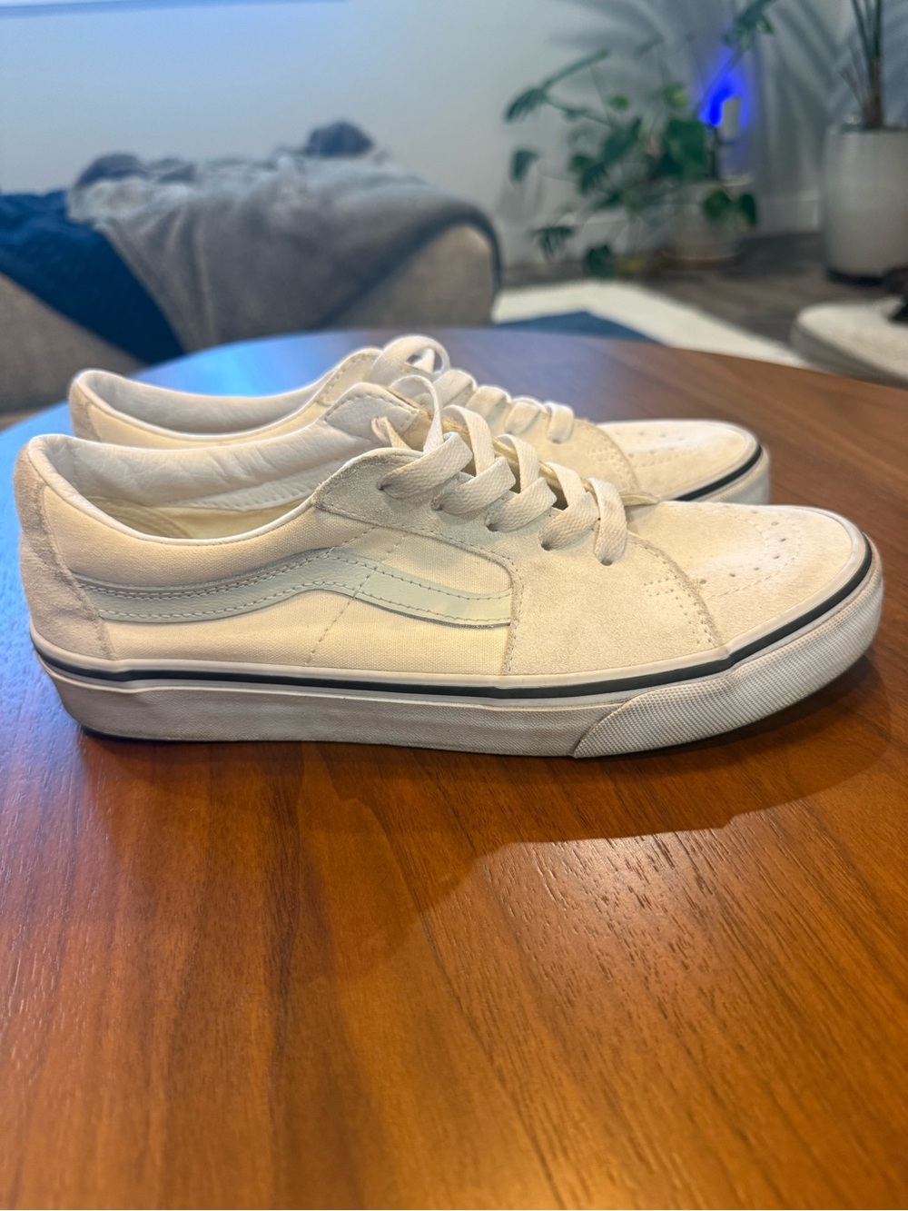 Vans Sk8-low Suede Sneaker Size 9